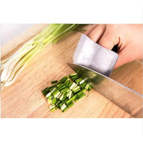 1PC Finger Guard Protect Finger Hand Not To Hurt Cut Stainless Steel Hand Protector Knife Cutting Finger Protection Tool OK 0498