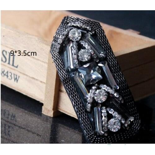 Korean version of the clothing shoulder jewelry Crystal high-end personality performance stage suit clothing badge