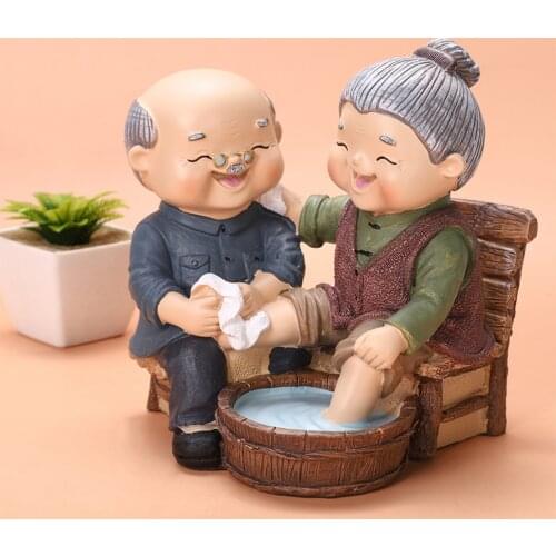 Lovely Grandparents Ornament Creative Sweety Lovers Couple Ornaments Modern Home Decoration Living Room for Office Table Gift