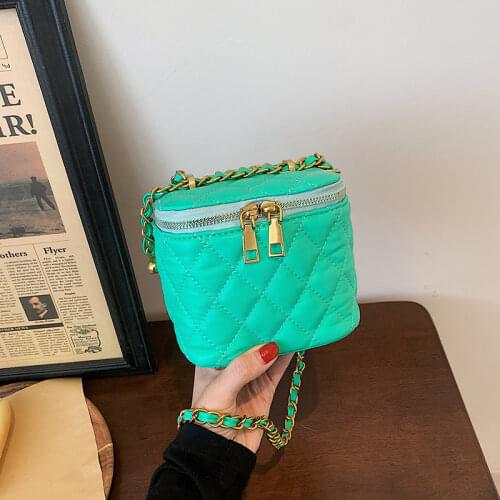 Fashion Chain Shoulder Bag Luxury Texture Crossbody Bags Female Brand Personality Handbag Lingge Embroidery Thread Square Bags