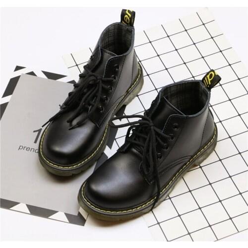 Spring and autumn new Martin boots retro British flat-bottomed mid-cut locomotive short boots women winter cotton boots