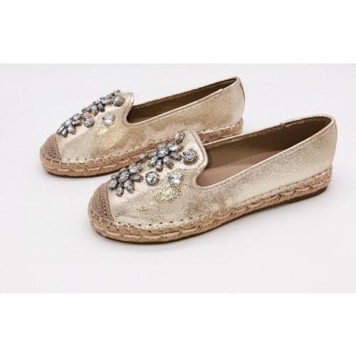 LovelyRoyal Footwear