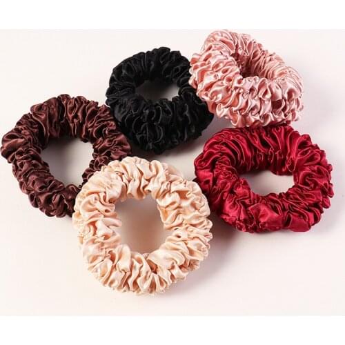 Wide-brimmed Satin Pleated Fabric Scrunchie for Women Solid Color Hair Bands