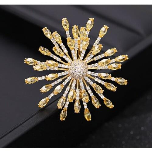 SWOUR New Fashion Jewelry Cubic Zirconia Crystal Snowflake Design Top Quality Apparel Suit Brooch Pin Collar For Women S550