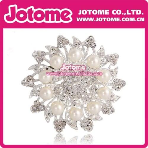 Silver Plated Clear Rhinestone & Pearl Flower Brooch Pin for Jewelry