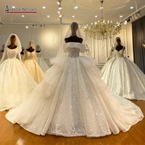 Off The Shoulder Short Sleeves Lace Wedding Dress With Lace Veil 2021
