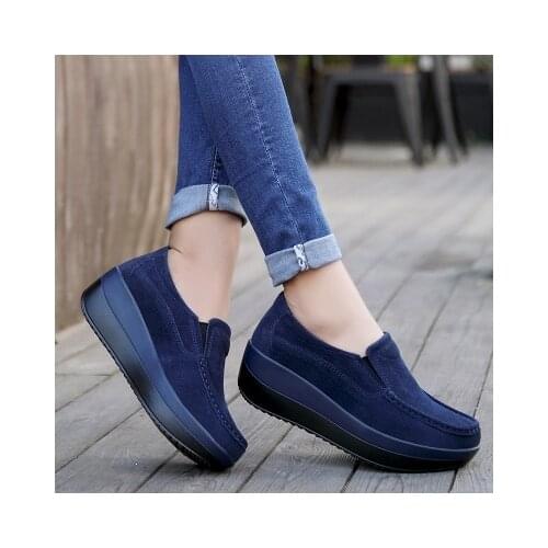 Spring Women Flats Shoes Platform Women Sneakers Slip On Ladies Flats Leather elegant Shoes Loafers comfortable large size shoe