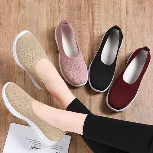 LAHQLYWN Women's Slip-ons