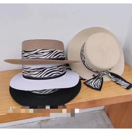 Summer Womens Sun Hat Flat Top Hat, Travel and Vacation Sun-shading Beach Hat, Straw Hat, Size Adjustable, Panama Hat Simple