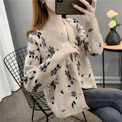 20785 hall 7 row 2 】 collaosed v-neck petal color matching knitting cardigan [1270] 57