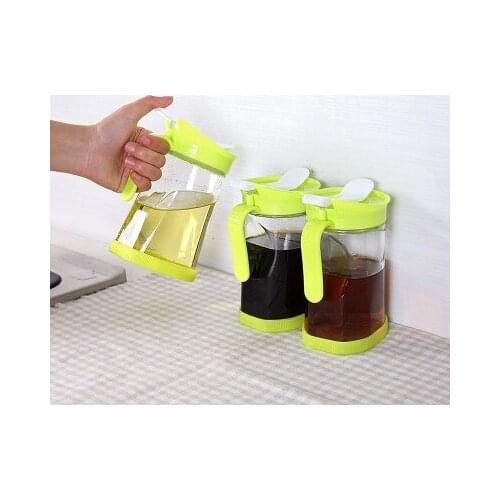 Fresh green glass pot controlled kitchen seasoning bottles oil bottle 550ml 12*10*18cm free shipping