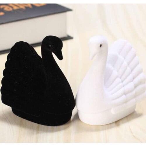 1pcs 5.7x3.8x5.5cm Velvet black /white color swan Jewelry Gift Box Wedding Engagement Ring Box For Earring Packaging Display