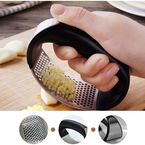 Multi-function Manual Garlic Presser Curved Garlic Grinding Slicer Chopper Stainless Steel Garlic Presses Cooking Gadgets Tool