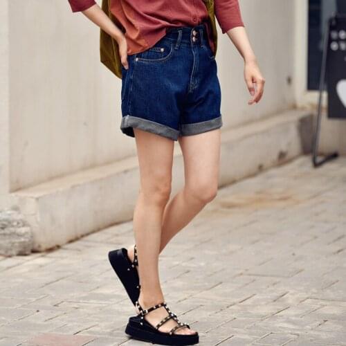 MICOCO N2020C Art and leisure washing do old comfortable loose flanging The cowboy shorts