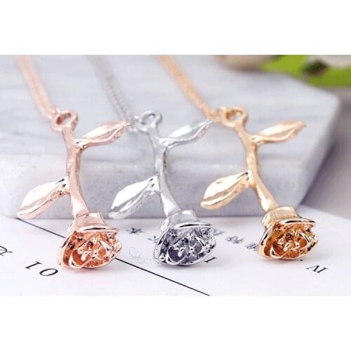 Delicate openwork Rose Pendant Necklace womens necklace flower jewelry elegant fashion lady accessories Necklace