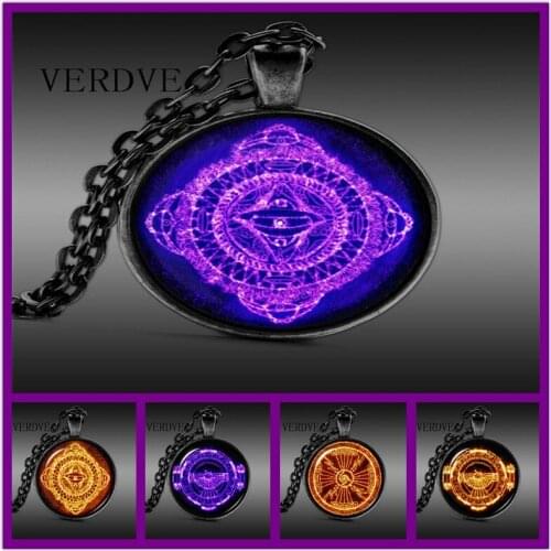 VERDVE Vintage Black Persian Art Pendant Necklace charms Photo Glass Cabochon Native Chain Necklace jewelry