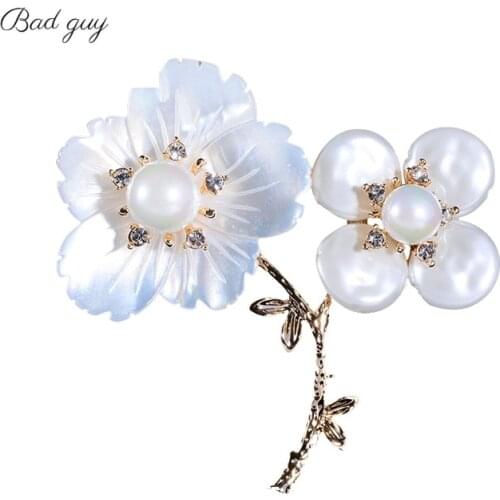 Simulation Flowers Brooch Pin for Womens Vitage Flower Brooch Jewelry Clothes Scarf Buckle Garment Accessories Jewelry Gifts