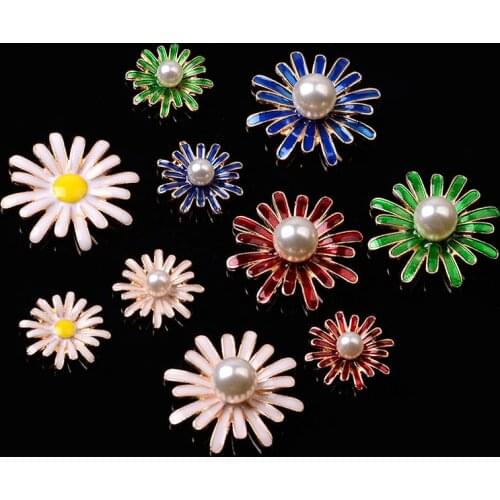 50pcs Gold color Enamel Daisy Charm Pearl Daisy Pendants For Clothing DIY Earring Jewelry Making Finding Charms Accessories