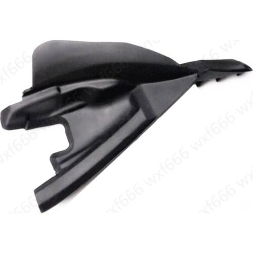 51718193201/2 Wiper wiper deflector cover Angle glue guide Suitable for E39b mw520 523 525 528 530 535 540 M5 Baffle angle glue