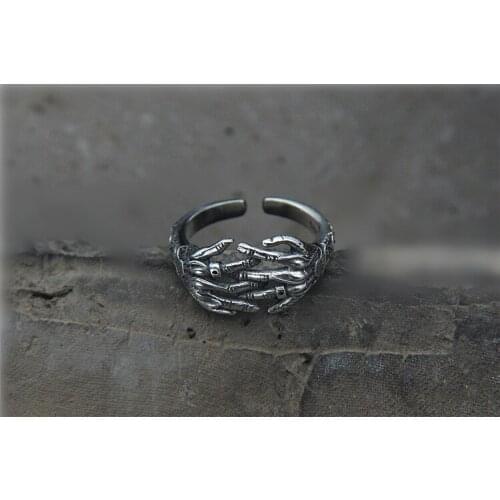Power Hand Ring Motorcyclist Hip Hop Rock Party Jewelry Accessories Punk Bone Opening Ring Mens and Womens Gothic Rings