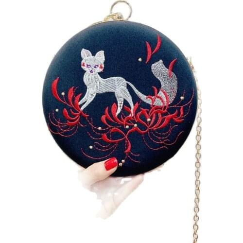 Luxury Flower Embroidery Clutch Bags Mini Wedding Evening Bag Crystal Clutch Purse Female Fox / Crane Evening Phone Pocket M1404