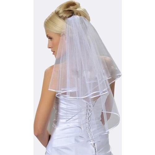 Wedding Accessories 2019 Appliques Tulle Cathedral Wedding Veil Lace Edge Bridal Veil with Comb veu de noiva XF001