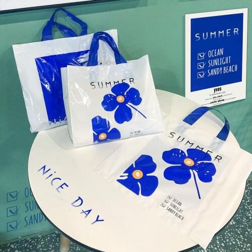 50Pcs Four Leaf Clover Printing Shopping Bags for Clothes Store Thicken Plastic Gift Bags with Handles 4 Sizes Party Favor Bags