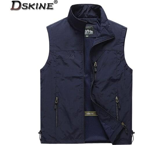 Men Spring Outwear Fashion Casual Windproof Outdoor Sleeveless Vest Jacket 2021 New Men Autumn Casual Outfits Tactical Vest Men