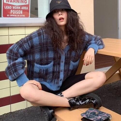 Qiukichonson Vintage Synthetic Mink Cashmere Sweater Women 2021 Autumn Winter Warm Fluffy Button Up Cropped Cardigan Plaid