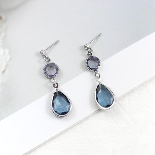 Elegant and stylish drop-shaped inlaid blue crystal stone pendant earrings Purple transparent rhinestone Female glamour jewelry