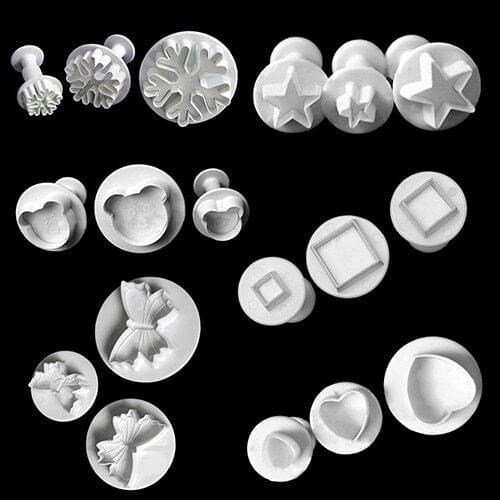 3pcs/ Set Heart-shaped Chocolate Butterfly Cake Cut Mold Pigeon Cookies Mold Christmas Cake Decoration Mould Cookie Cutter K278