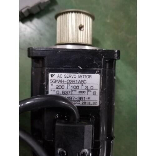 SGMAH-02B1A6C servo motor , used one, 85% appearance new , good working , free shipping