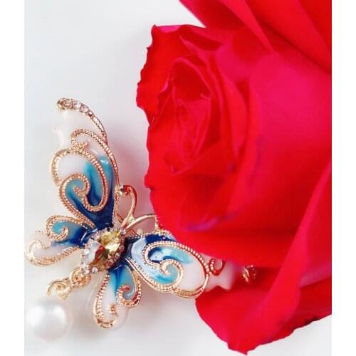 Butterfly Rhinestone Brooches Women Vintage Pearl Creative Enamel Pin Jewelry Animal Zircon Collar Pins Diy Wholesale