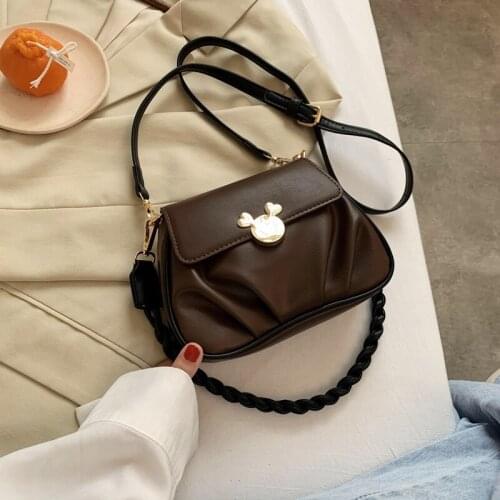 Disney Mickey autumn and winter new high-quality ladies one-shoulder messenger bag fashion shopping dating handbag