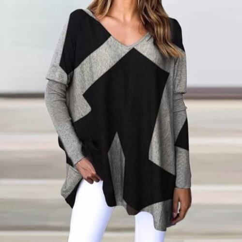 2021 Spring Women Long Sleeve V Neck Casual T-shirt Loose Tops Graphic Tee Oversized T Shirt Women Harajuku Goth Woman Tshirts