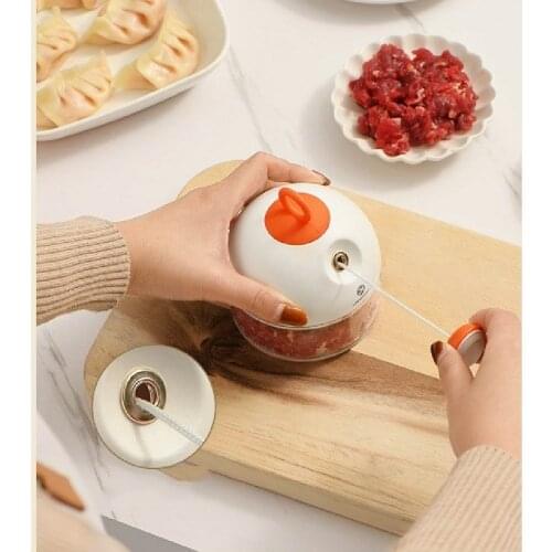 Multifunction Manual Garlic Press Pound Garlic Pepper Mincer Cutting Twisting Food Supplement Machine For Household Use