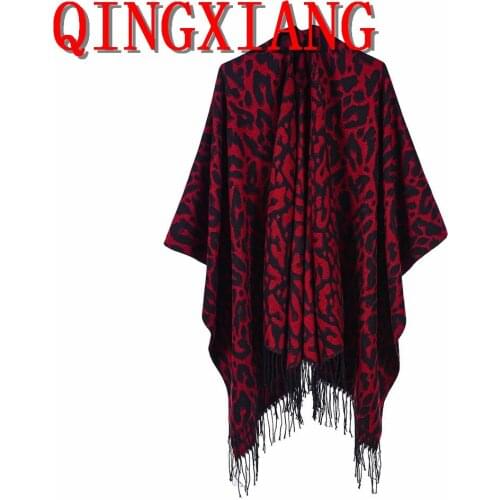 2019 New Fashion Autumn/Winter Tourist camping Warm Poncho For Women Average code Cape Shawls Leopard Soft Cloak