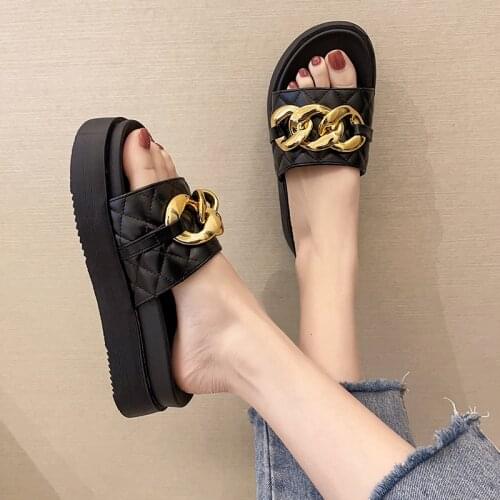 Flat Shoes Female Summer Clogs Woman Ladies' Slippers Med Luxury Slides Platform Pantofle Beach Designer 2021 Rubber PU Shoes Wo