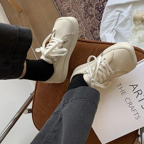 Canvas shoes womens spring 2021 new square toe low-cut Hong Kong trend shoes all-match student flat casual shoes