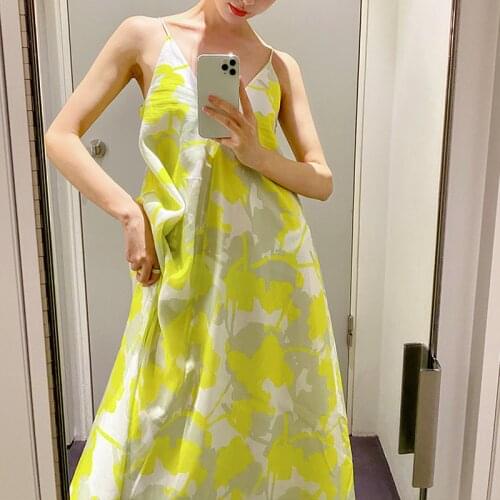 Korejepo Women Dress 2021 Summer Ladies French Sweet Temperament Beach Vacation Yellow White Printed V-Neck Suspender Vestidos