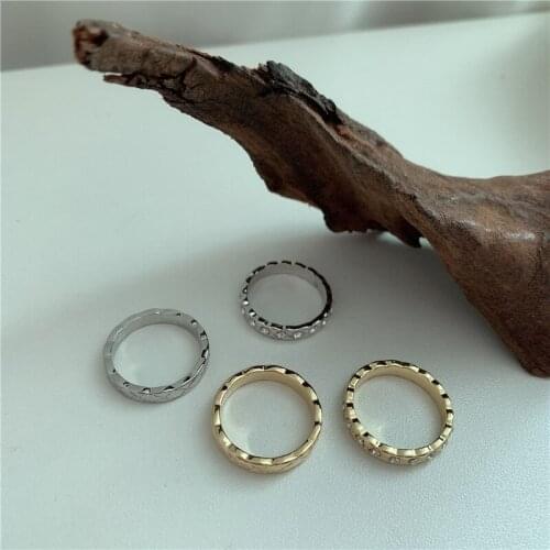 TIMEONLY Fashion Plaid Metal Ring Bling Bling Rhinestone Rings Minimalist Forefinger Jewellery for Women Ladies Party Gifts