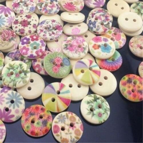 100pcs Mixed Baby Pattern Print Flowers Wood Buttons Clothing Sewing WB169