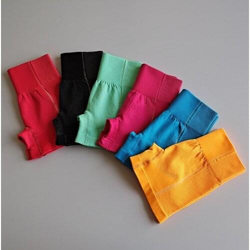 Seamless Yoga Suit Women Quick Dry Sports Shorts Hight Waist Shorts Gym Clothes Workout Running Elastic Sportwear