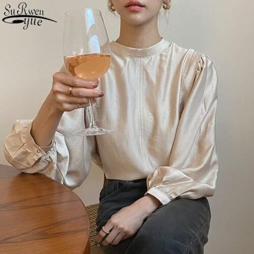 Pleated Shirt Autumn and Winter Womens Tops and Blouses O-neck Loose Puff Sleeve Bottoming Shirt Plus Size Women Clothing 12424