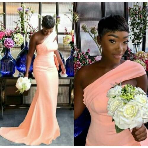 Elegant Long Satin Mermaid Peach Bridesmaid Dresses Custom Made Zipper African American One Shoulder Formal Wedding Party Gown