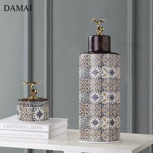 Nordic Vintage Ceramic Storage Jars Golden Deer Decorative Desktop Snacks Jar Candy Pot Vase Living Room Decoration Ornaments