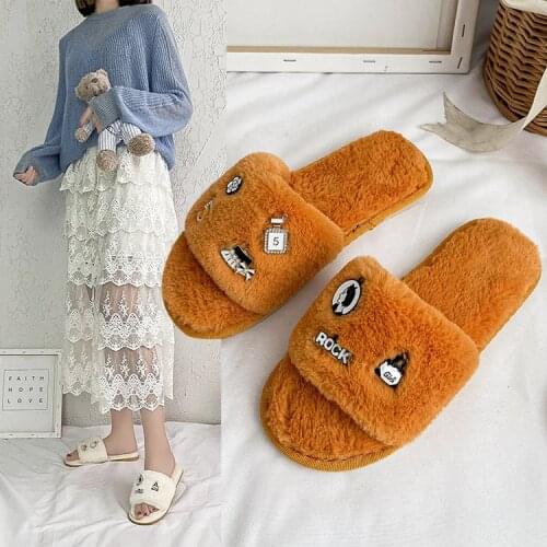 Perfume flower fur slippers women plush flip flops camellia pearl beading fur sandals women pantufas cozy home slides