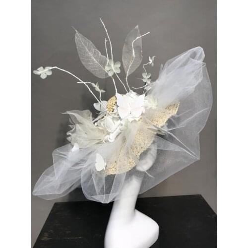 Exaggeration Catwalk Stag Show Bar Costume Exaggerated Big Yarn Hat Lace Female Singer DS Costume Headwear