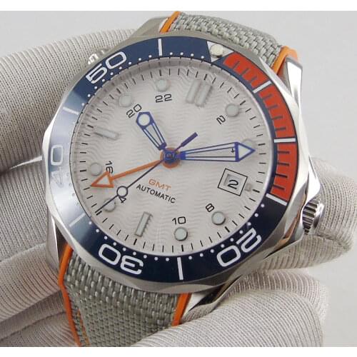 Dress Simple Steel Automatic Men Watch GMT Movement Rubber Band Sapphire Crystal Rotating Insert