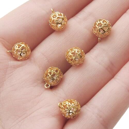 Nc Women's Medallions